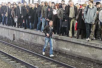 	Transporte por trens afetado pela greve na França (19/03/09)
