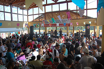 Vista geral do salão principal na Festa Julina no Cefol Osasco (04jul10)