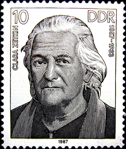 Clara Zetkin, homenageada em selo de correios na Alemanha