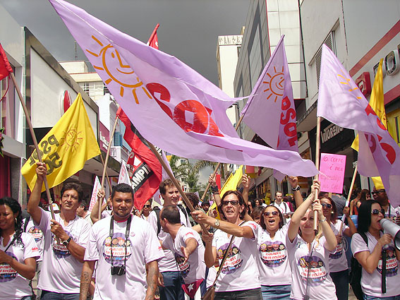 Marcha em Campinas pela passagem do Dia Internacional da Mulher  - 8 de Março de 2014